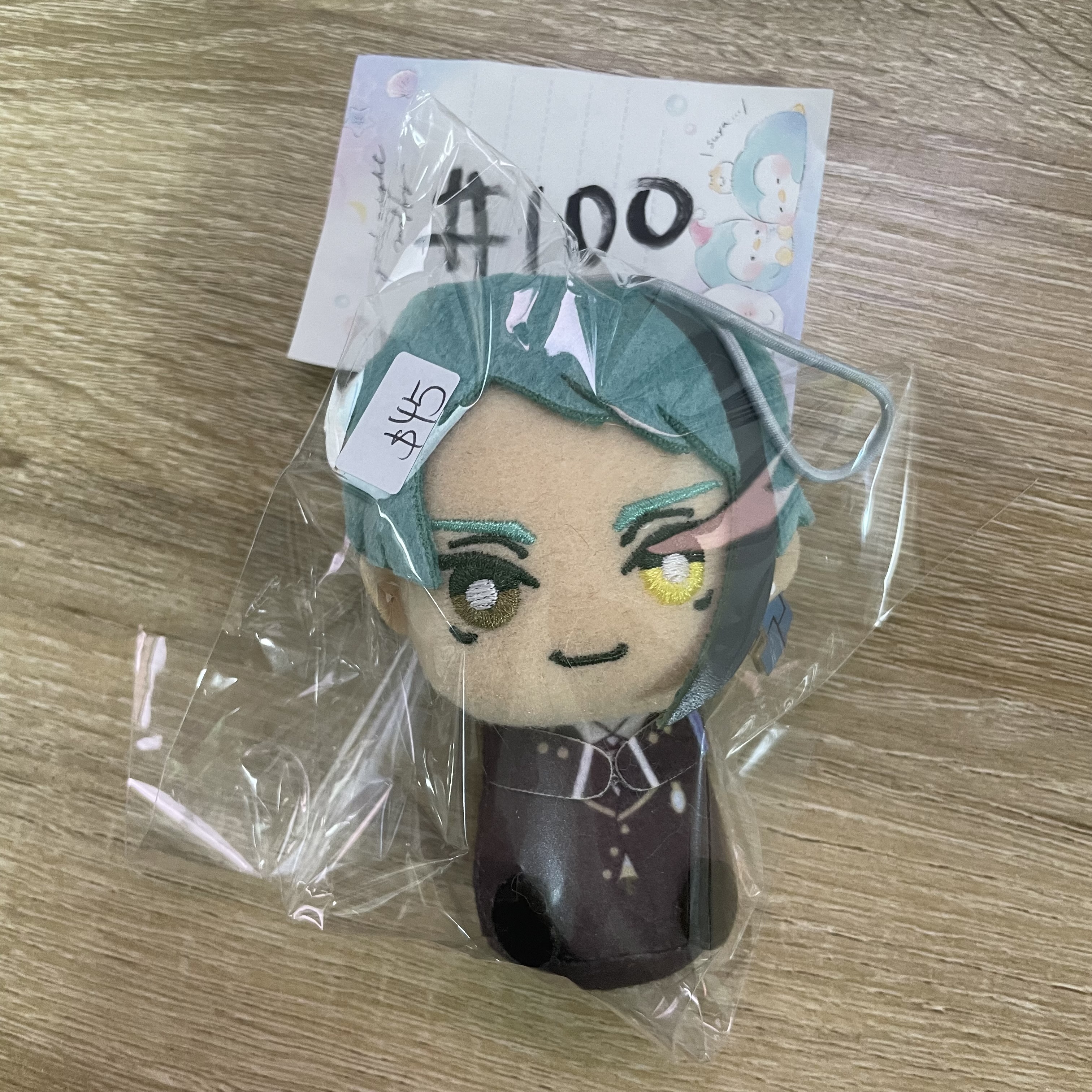 TWST JADE 公仔 (制服) #100