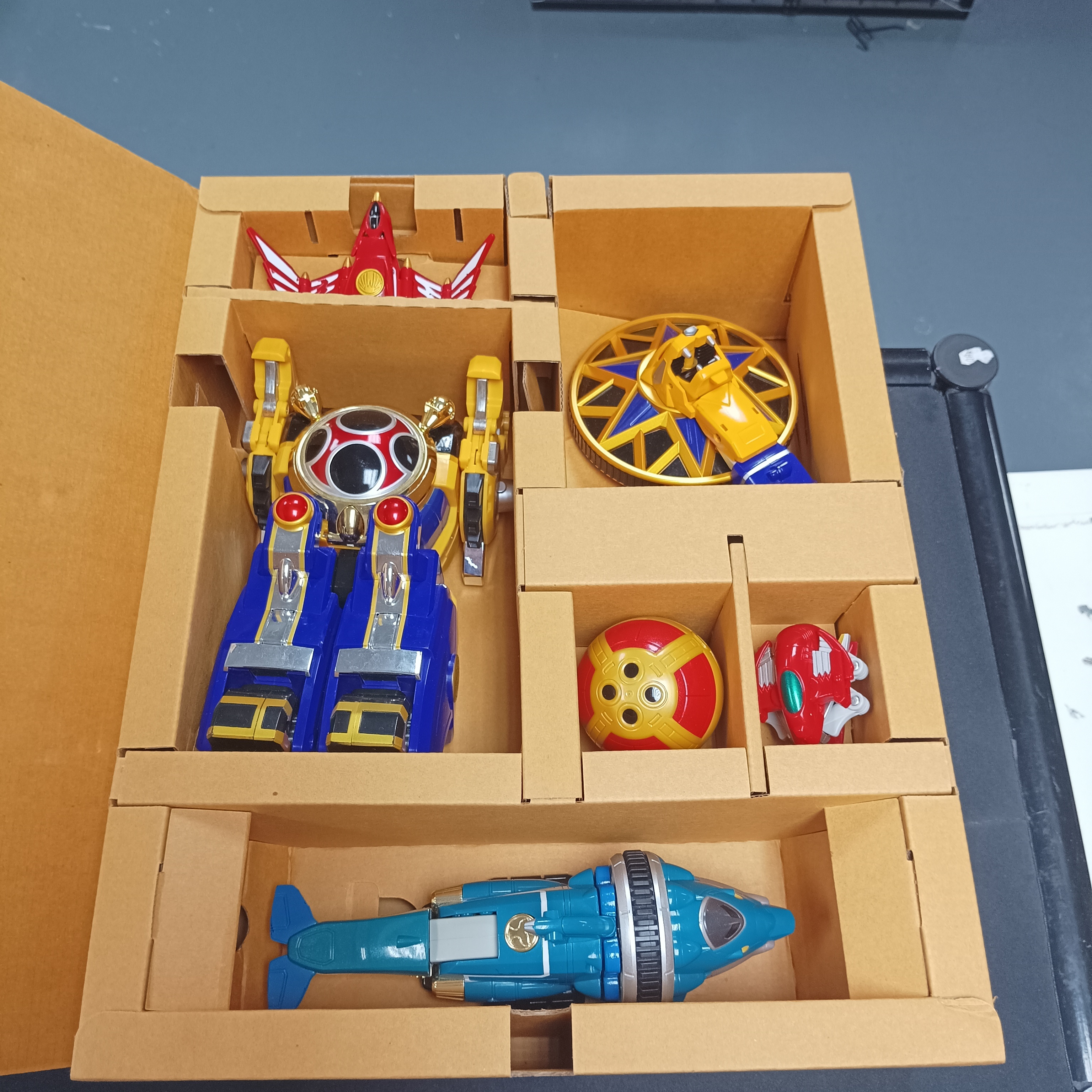 戰隊系列-DX超合金 GD-42 忍風合体 旋風神