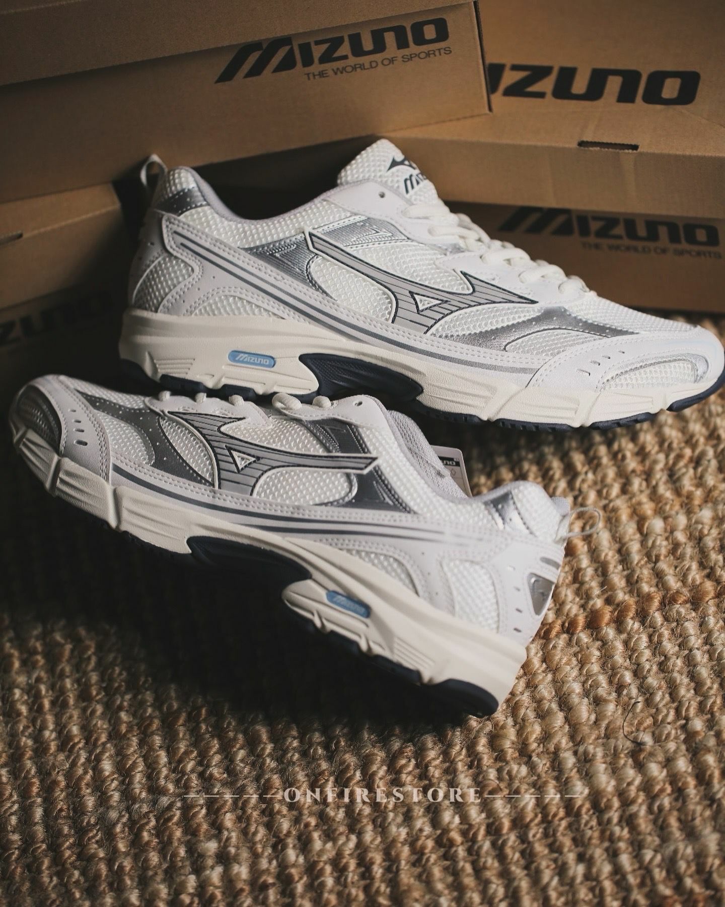 {現貨} Mizuno MXR Retro SNOW WHITE / HARBOR MIST / SILVER