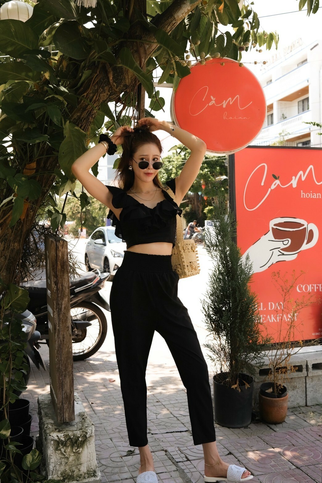 顯瘦微花苞長褲_AMISSA（黑）