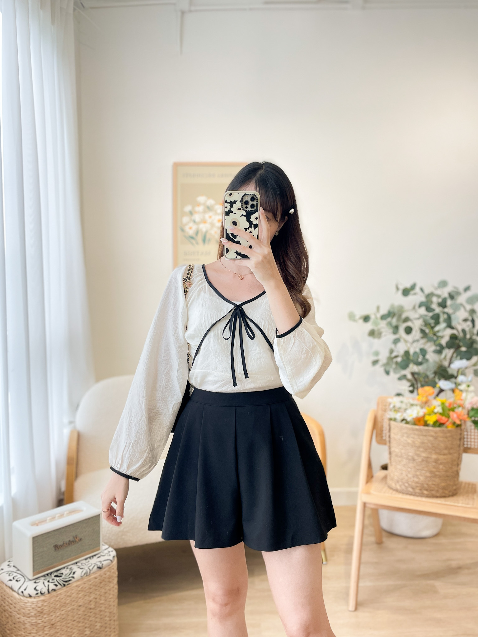 T1125 Ribbon Contrast Blouse