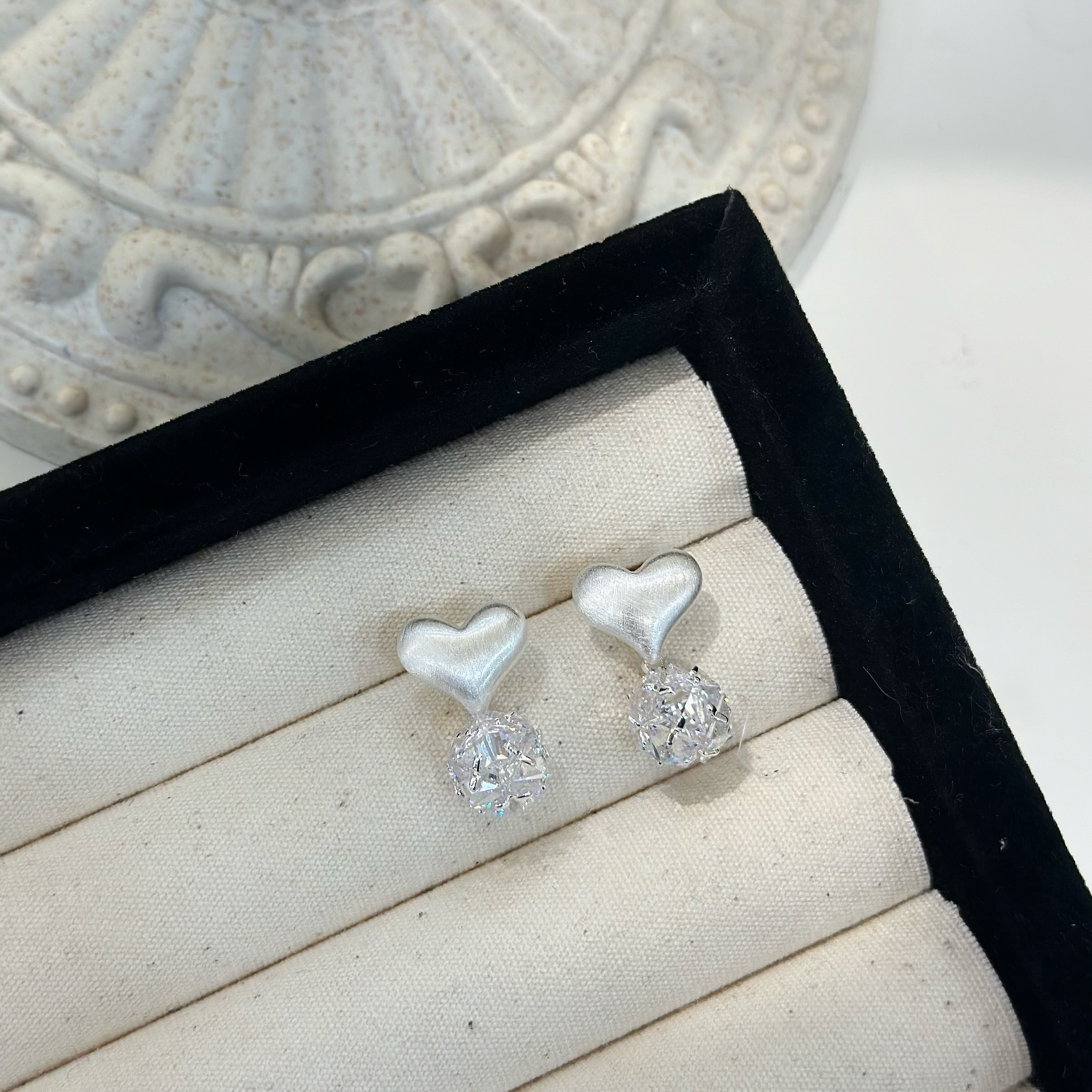 S01霧面愛心鑽球垂吊