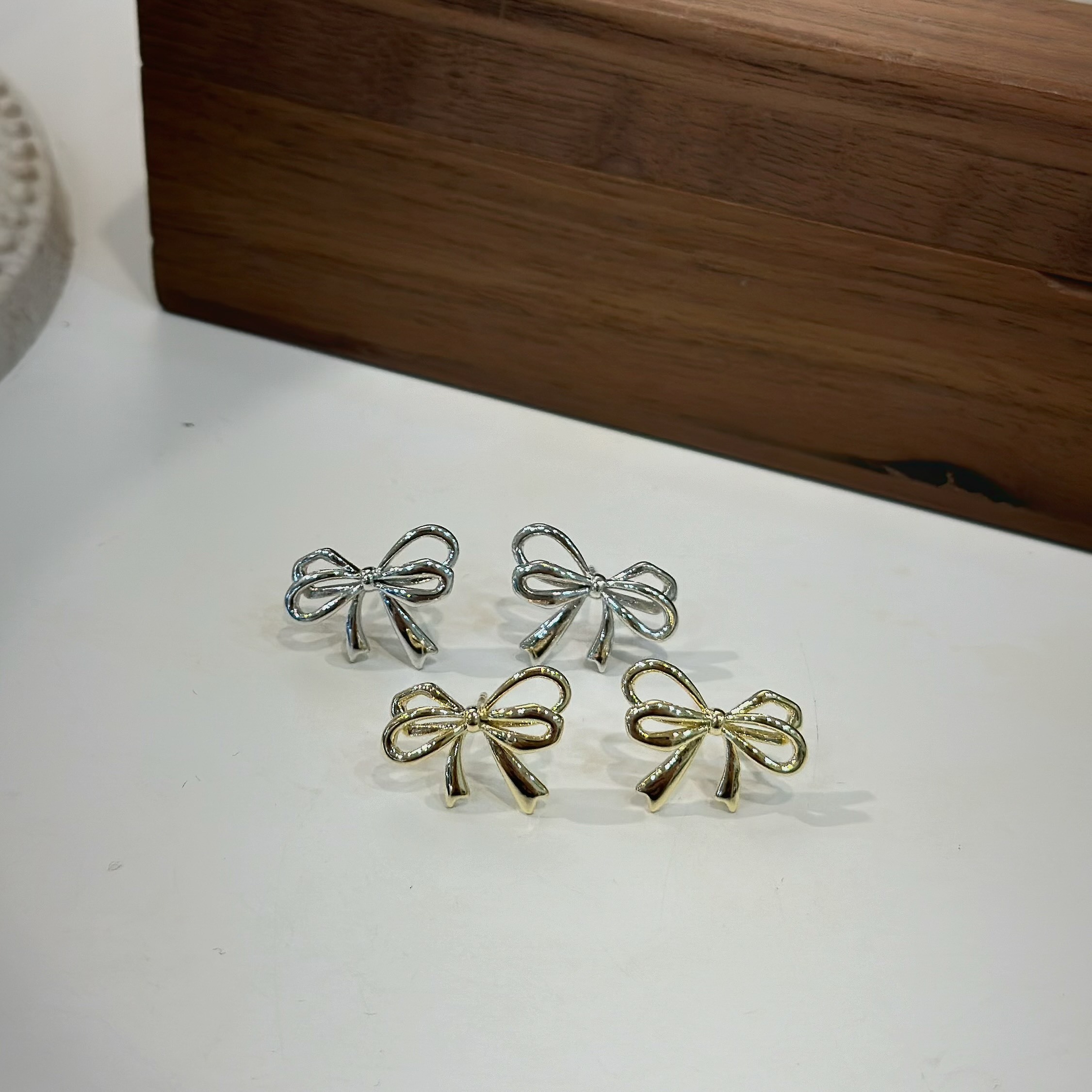 S11素面雙層立體蝴蝶結耳貼