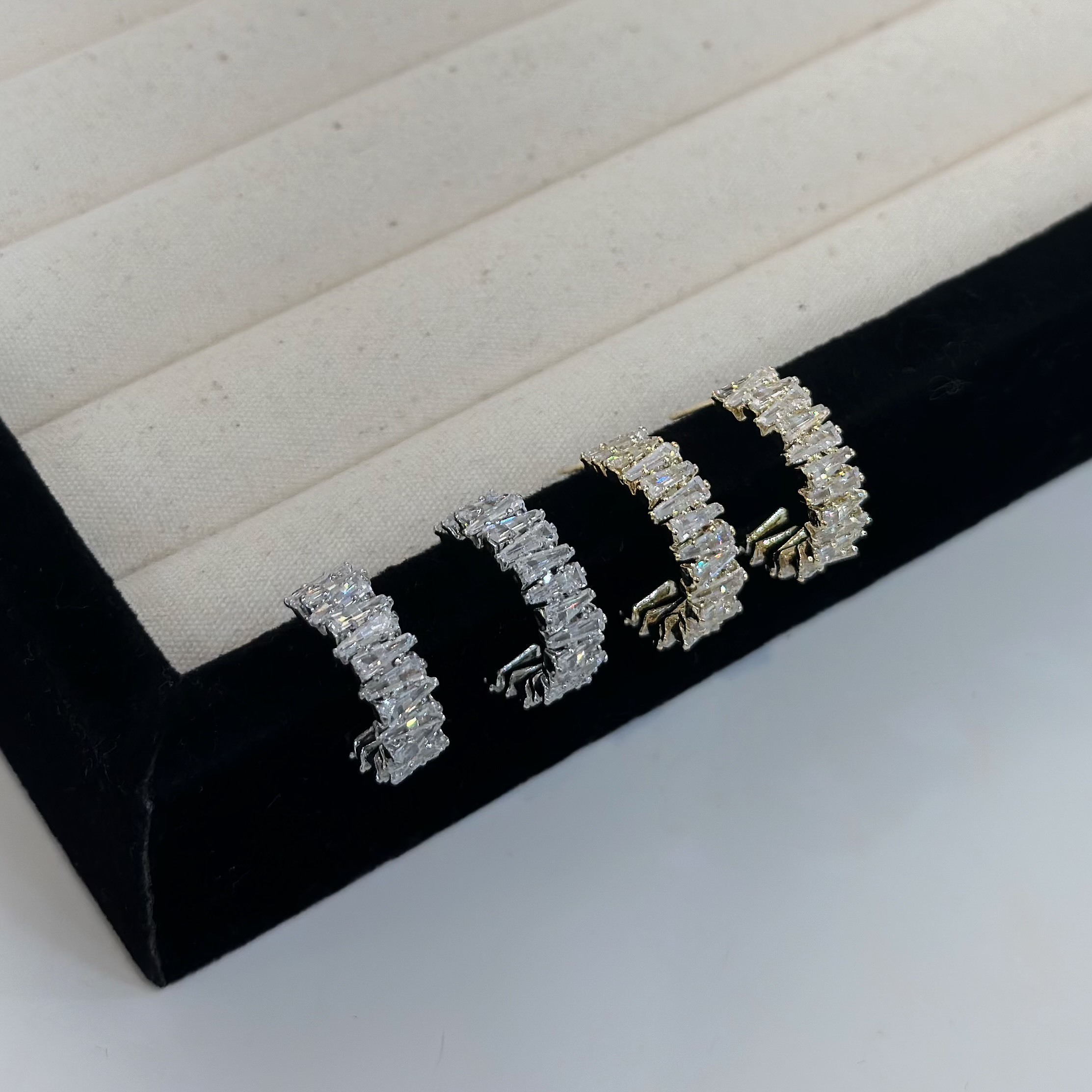 S30鋯石排列C字圈