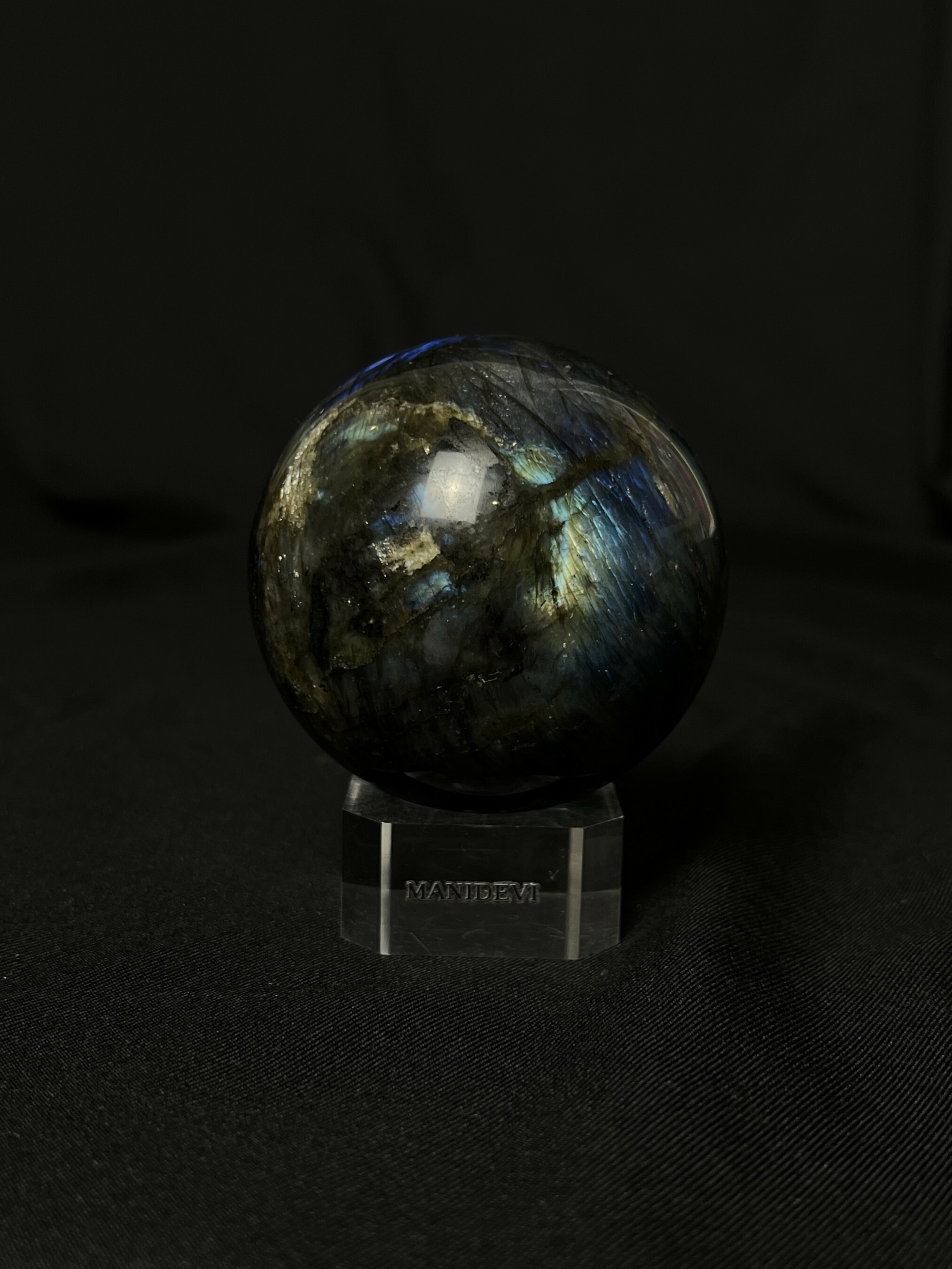拉長石球 Labradorite