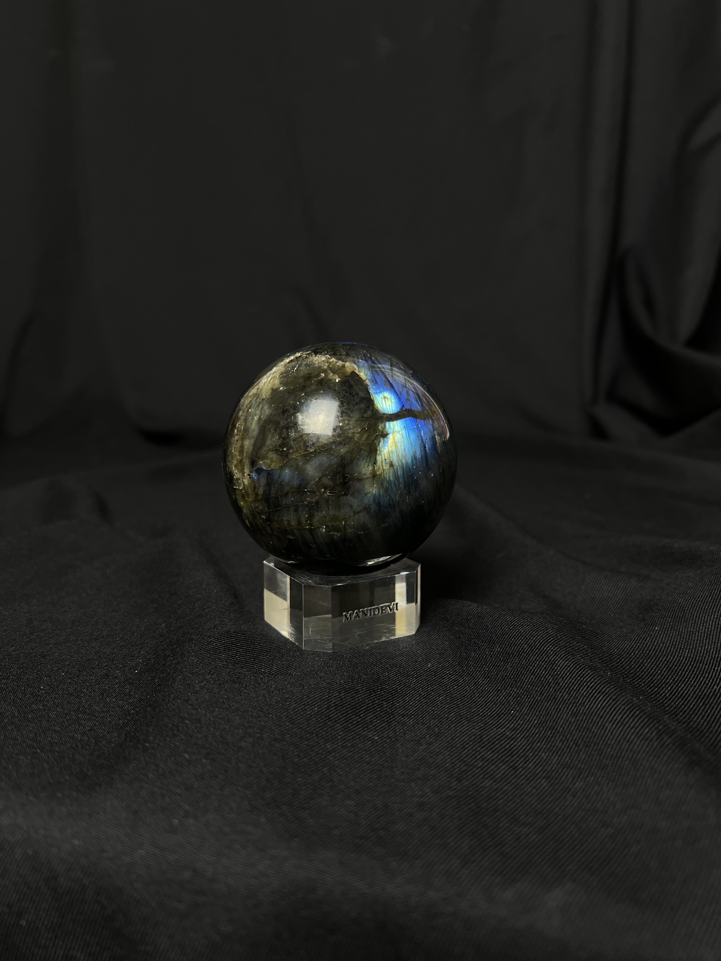 拉長石球 Labradorite