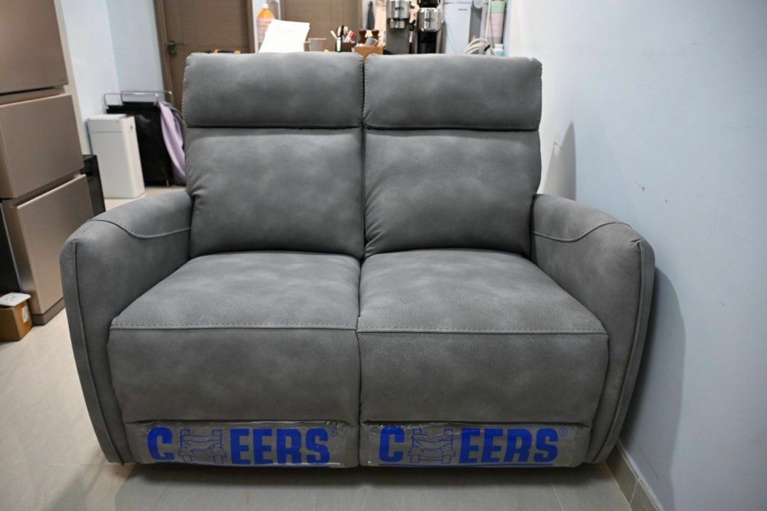 芝華仕10276科技布電鉸梳化