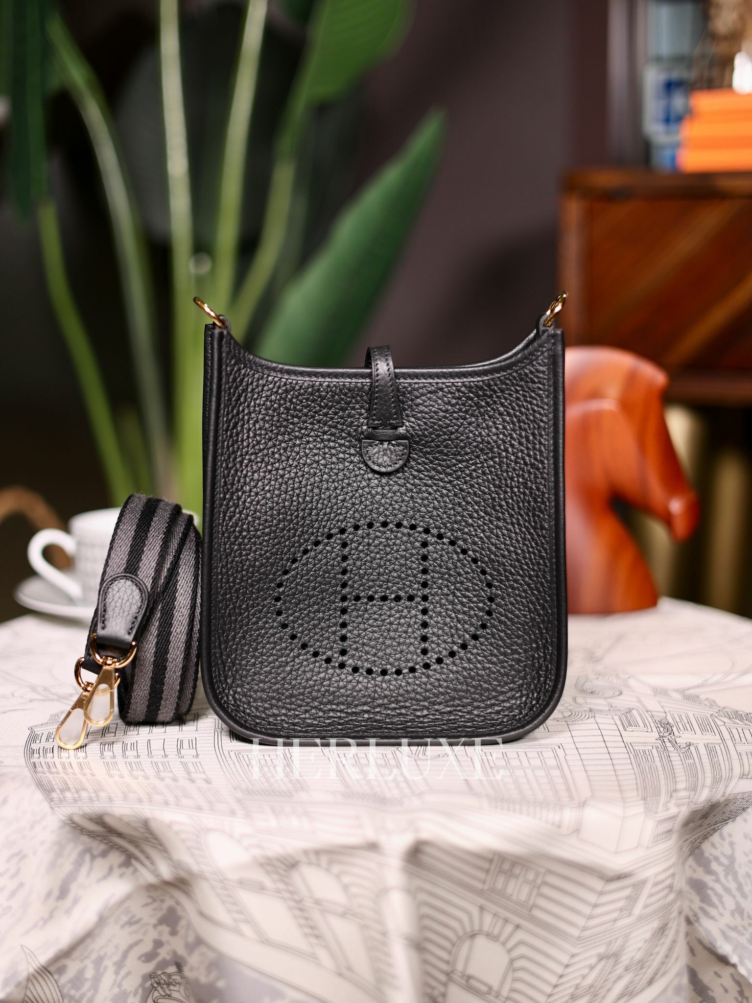 Evelyne mini 89 noir cc tc W 編織帶 (一代：肩帶長105cm)