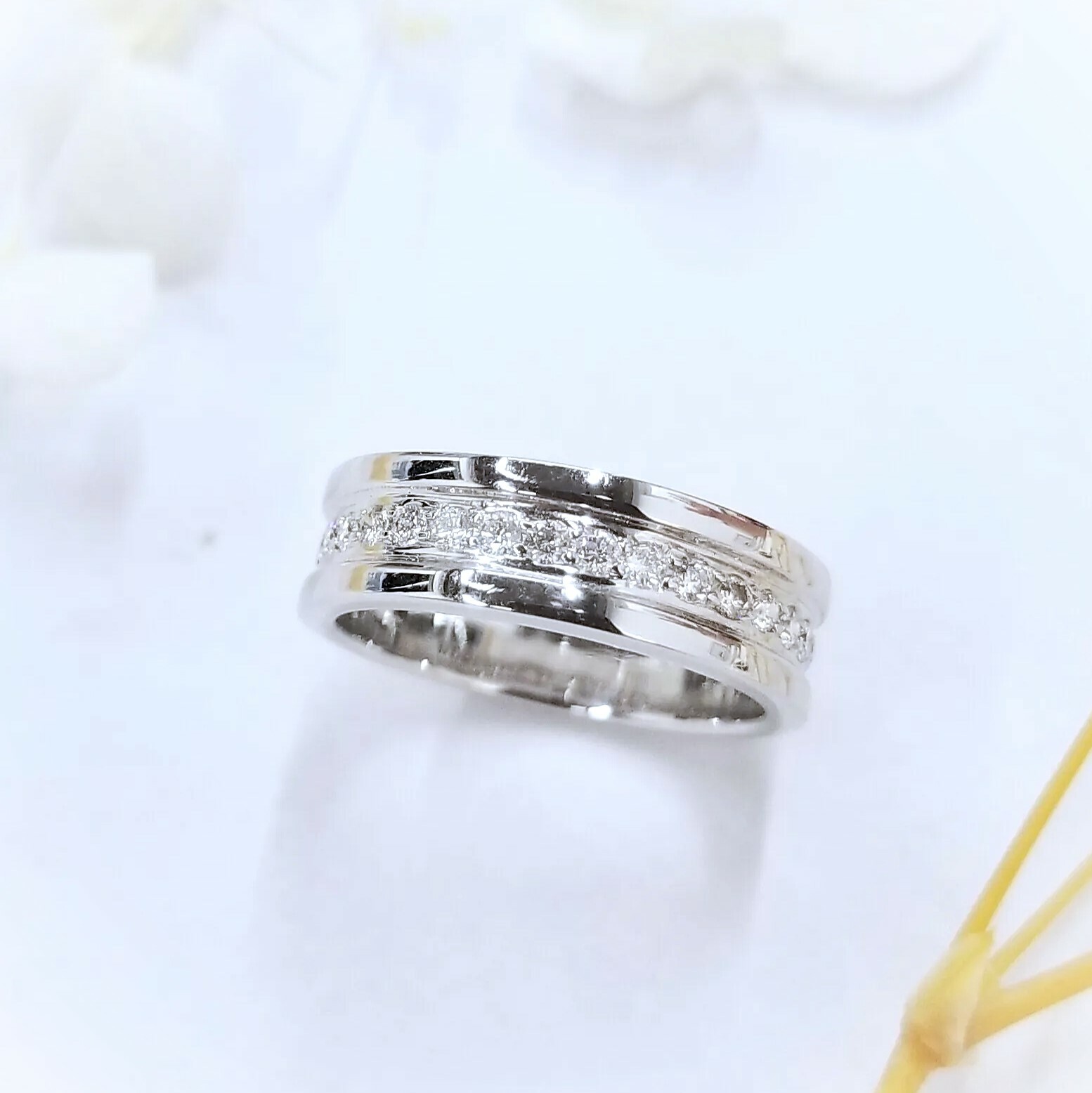 18K White Gold 0.22ct Diamond Ring