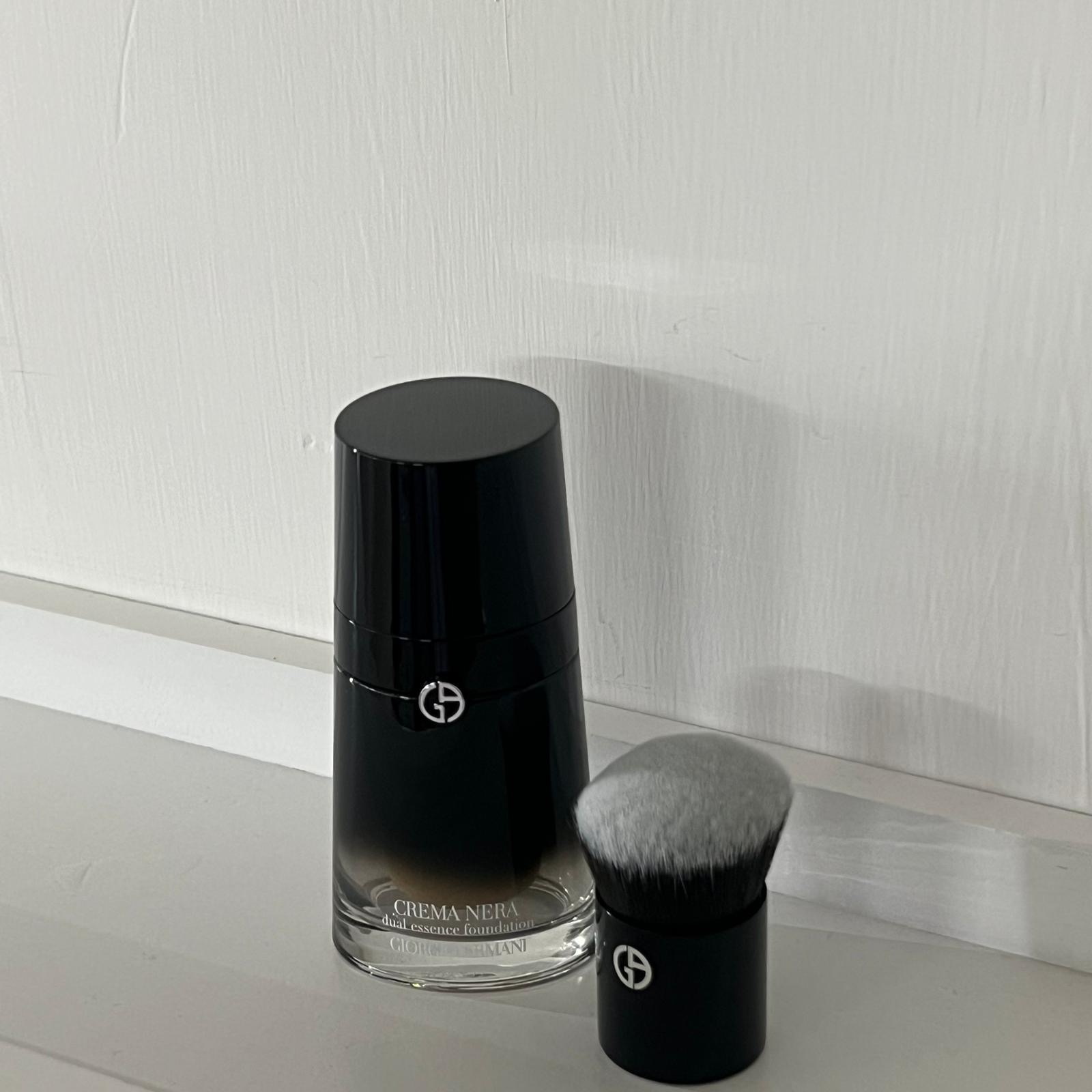 Armani dual essence foundation 極致再生雙效精華粉底液 + 粉底掃 30ml #1 #2