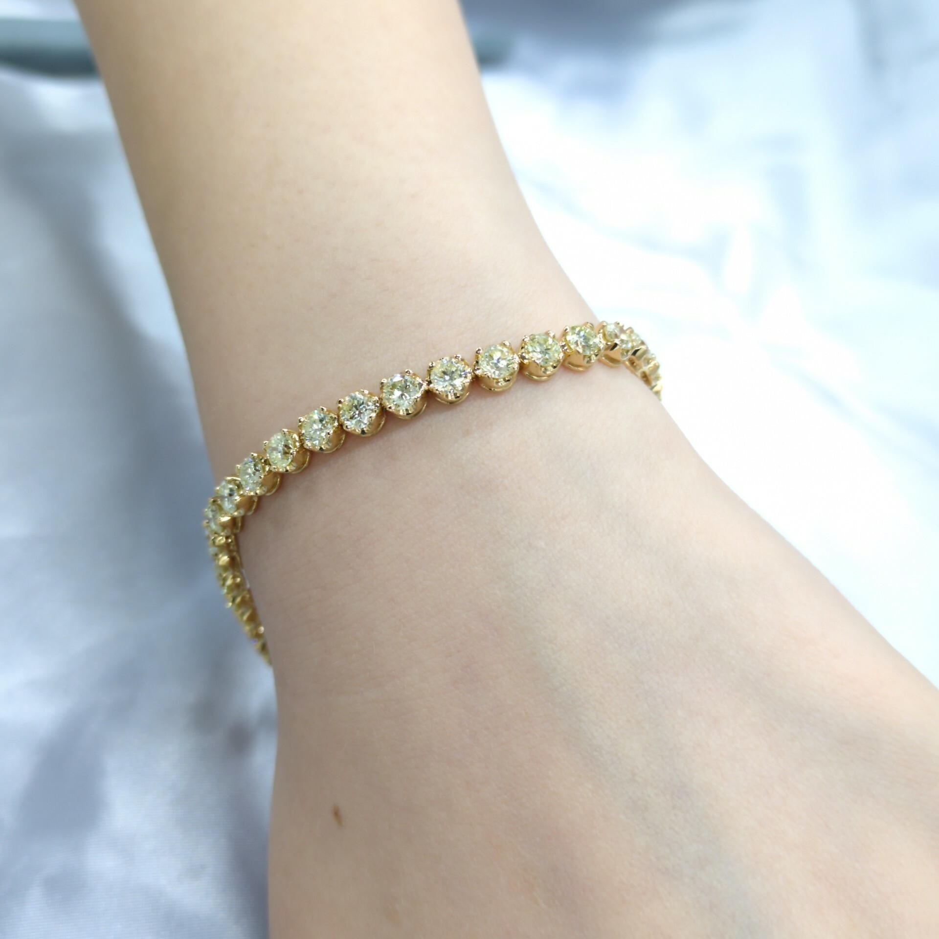 全新18K黃金6卡56份鑽石手鍊