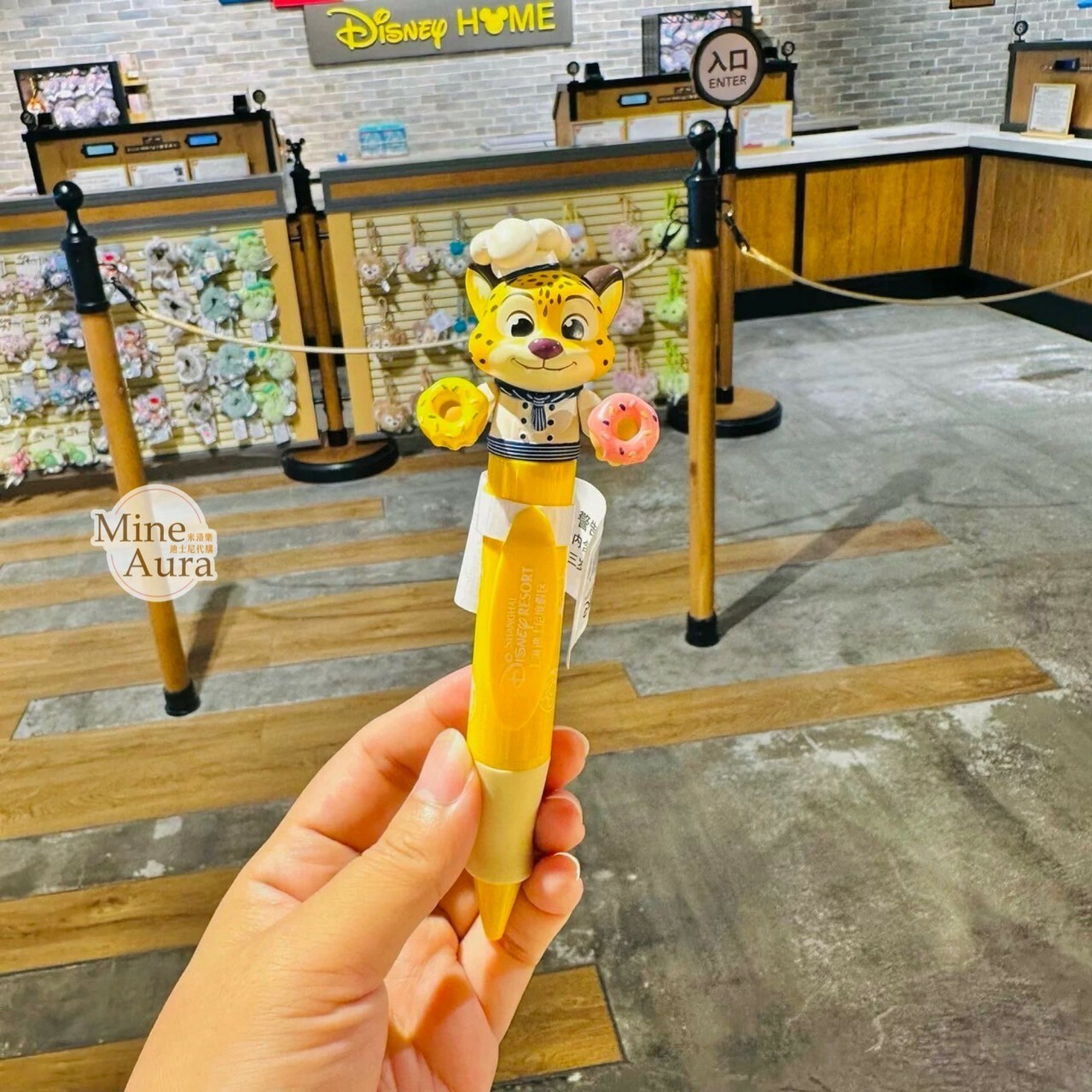 童心系列 洪金豹 Benjamin Clawhauser 立體公仔造型 圓珠筆 動物方城市 Zootopia -上海迪士尼樂園