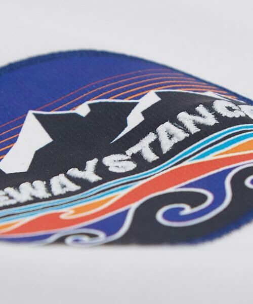 日牌 Sideway Stance Patch Embroidered T-Shirt