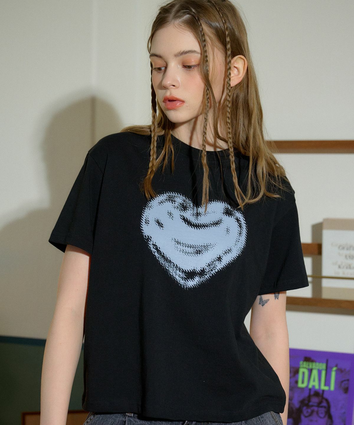 CPGN STUDIO LOVE HEART CROP T-SHIRT (W)
