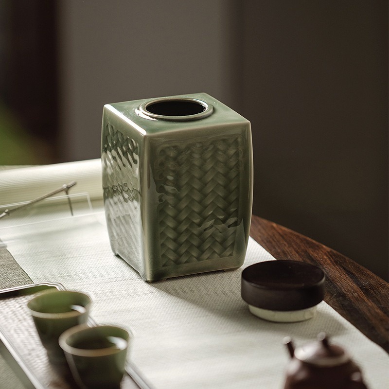 藤編黑檀青瓷茶葉罐【D1】