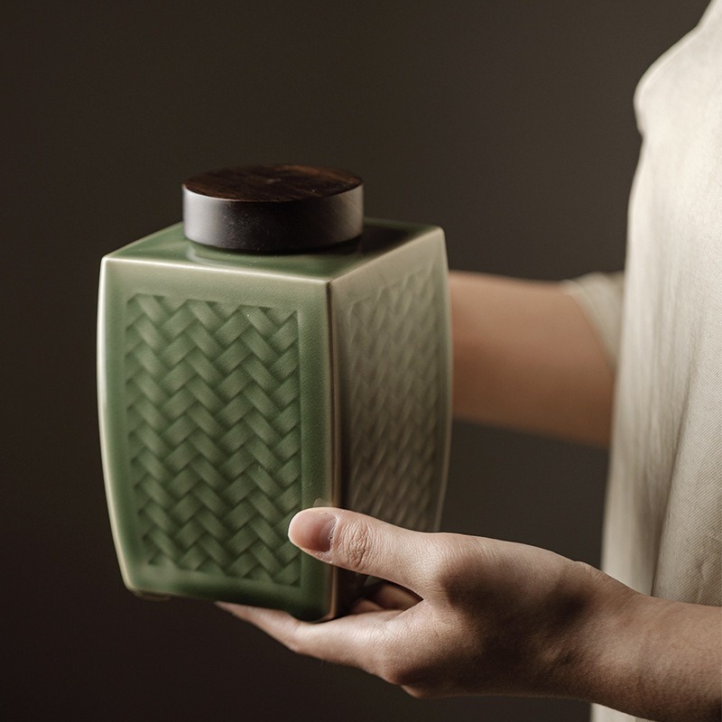 藤編黑檀青瓷茶葉罐【D1】