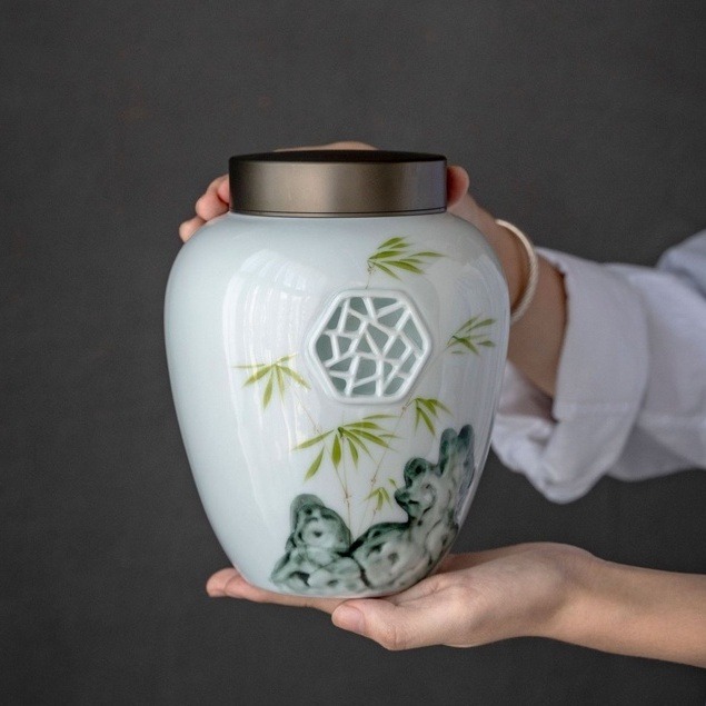 手繪窗花復古茶葉罐【D3】