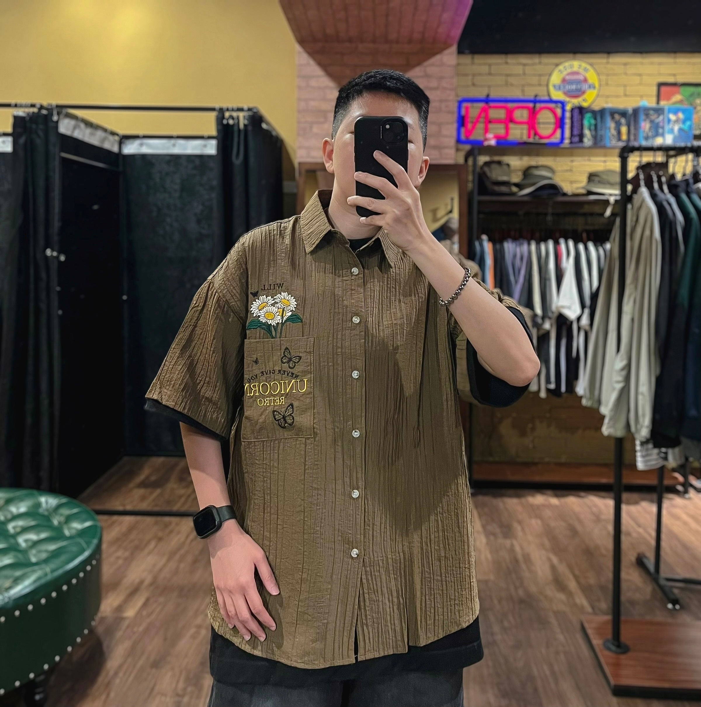 日系復古花朵縐布襯衫