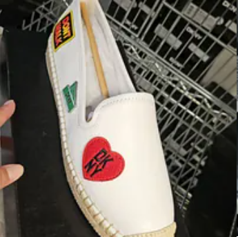 [S] DKNY MALLY CITY SIGNS,NAPPA PU BRT WHITE, K1491365-8IW (SD1061)