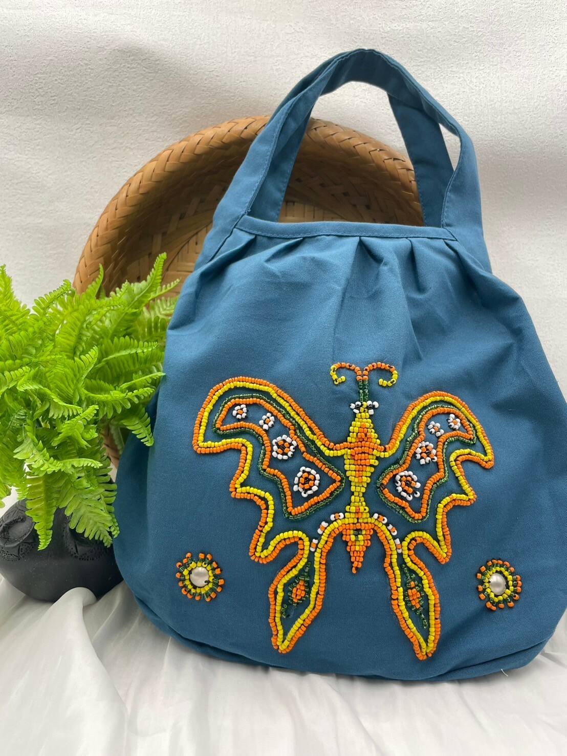 No.2手工珠繡圓形手提包-總長39深28最寬30