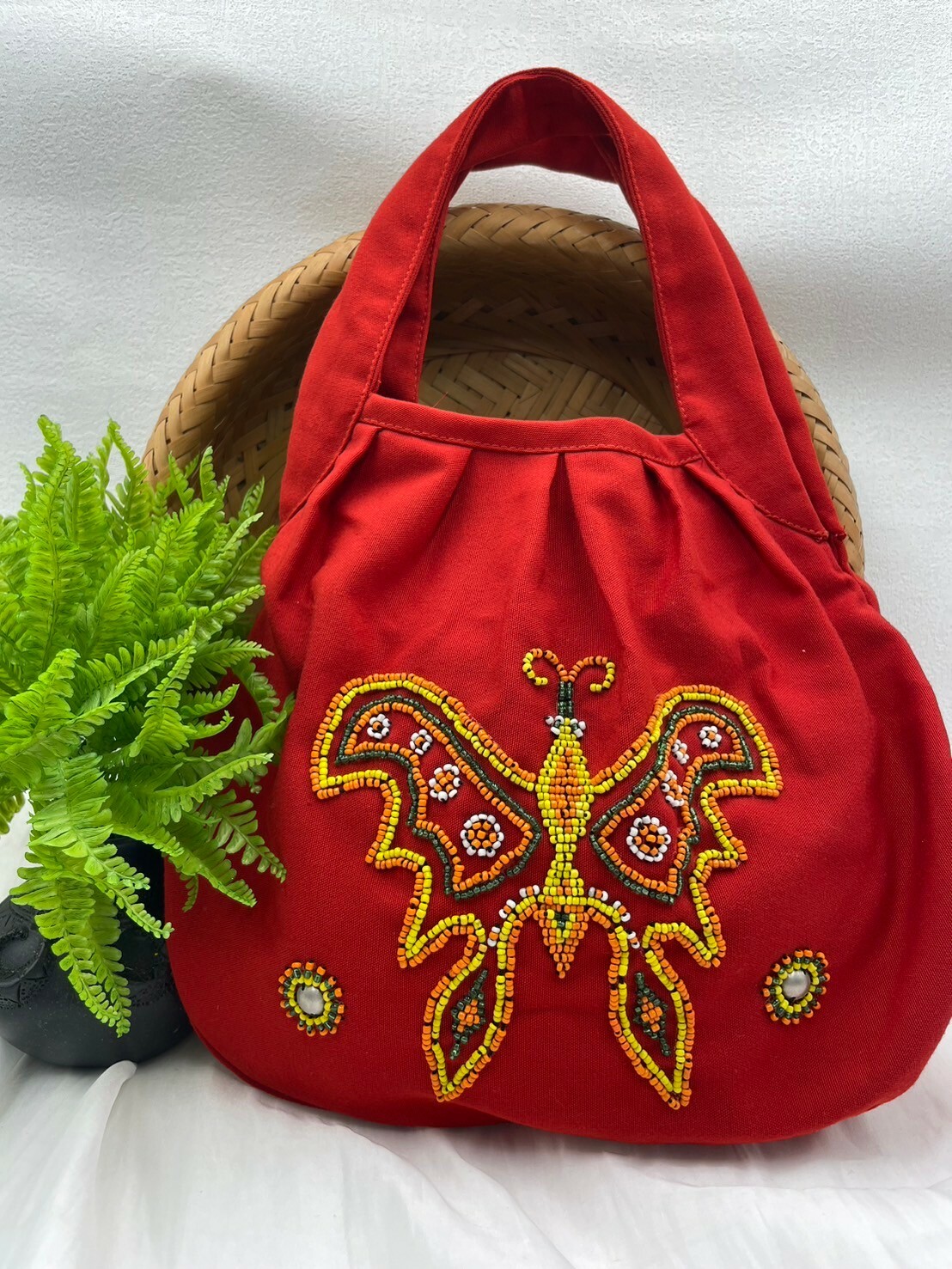 No.1手工珠繡圓形手提包-總長39深28最寬30