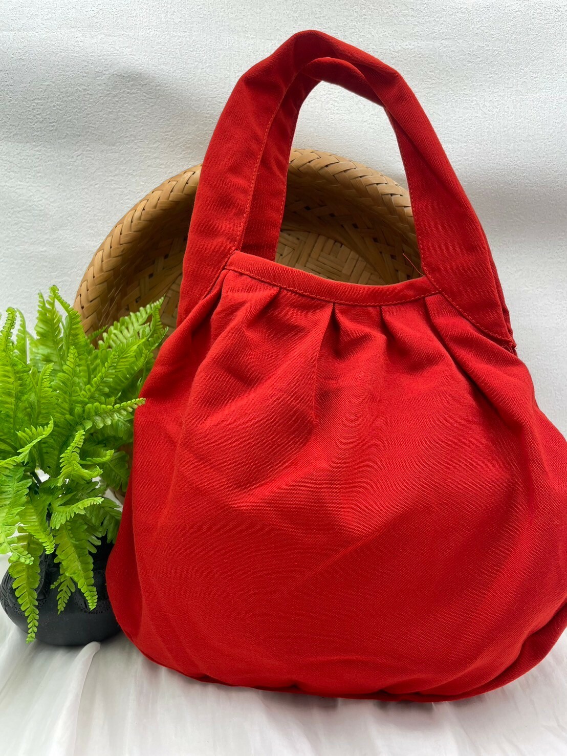 No.1手工珠繡圓形手提包-總長39深28最寬30