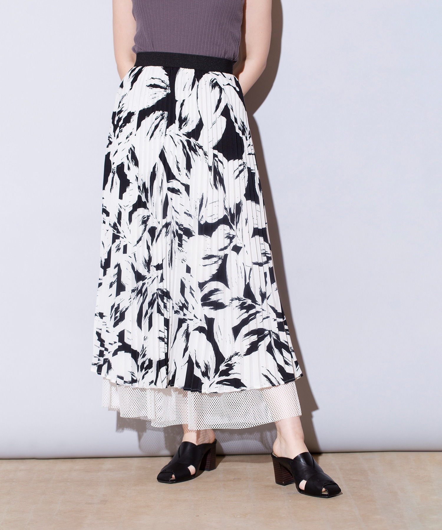 預購 - JP 網布下擺百褶Skirt