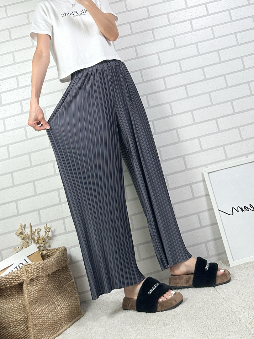 對肉肉腿很有辦法的三宅褲 ⚡️搶現貨 ⚡️