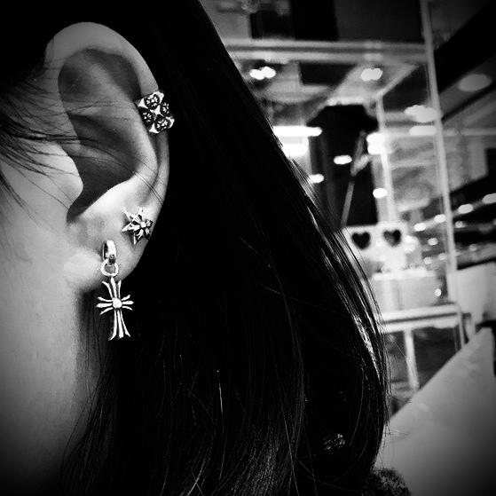 Chrome hearts ear cuff discount