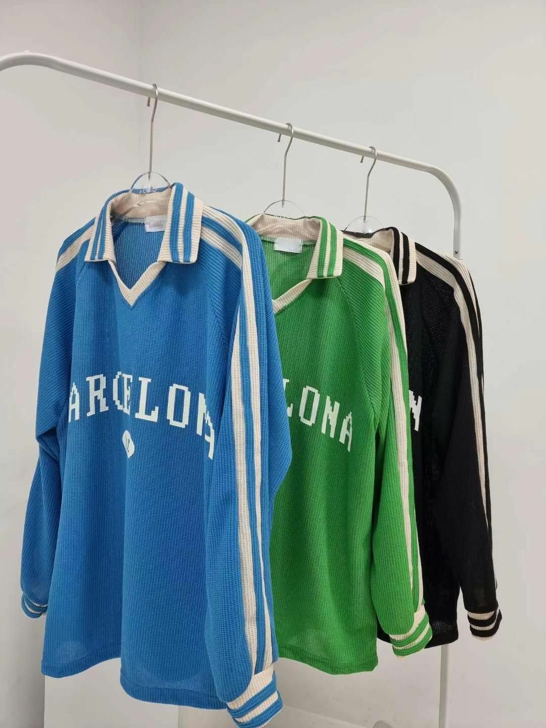 OverSize反V領英文字針織長袖衫 T5574