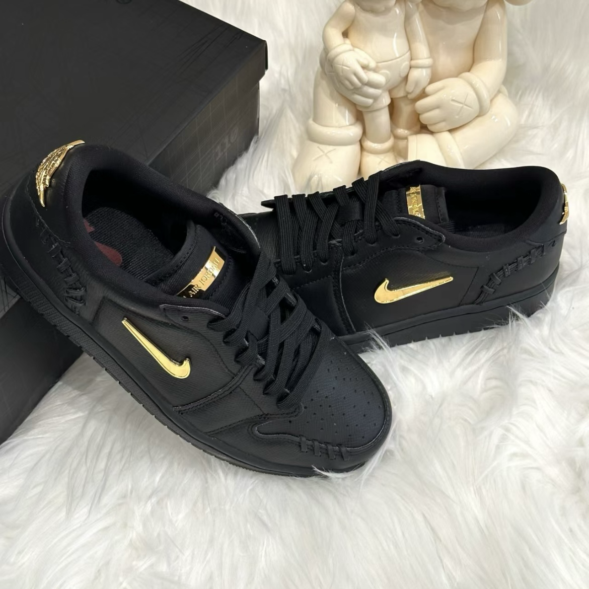 Nike Air Jordan 1 Low Method of Make "Black & Metallic Gold" 黑金 編織 小金勾 黑底 低筒休閒鞋