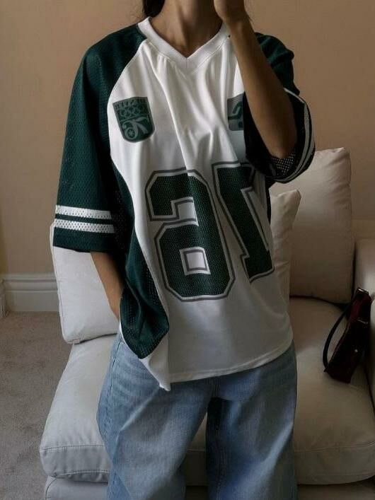 V領數字短袖Tee DEAN-027T