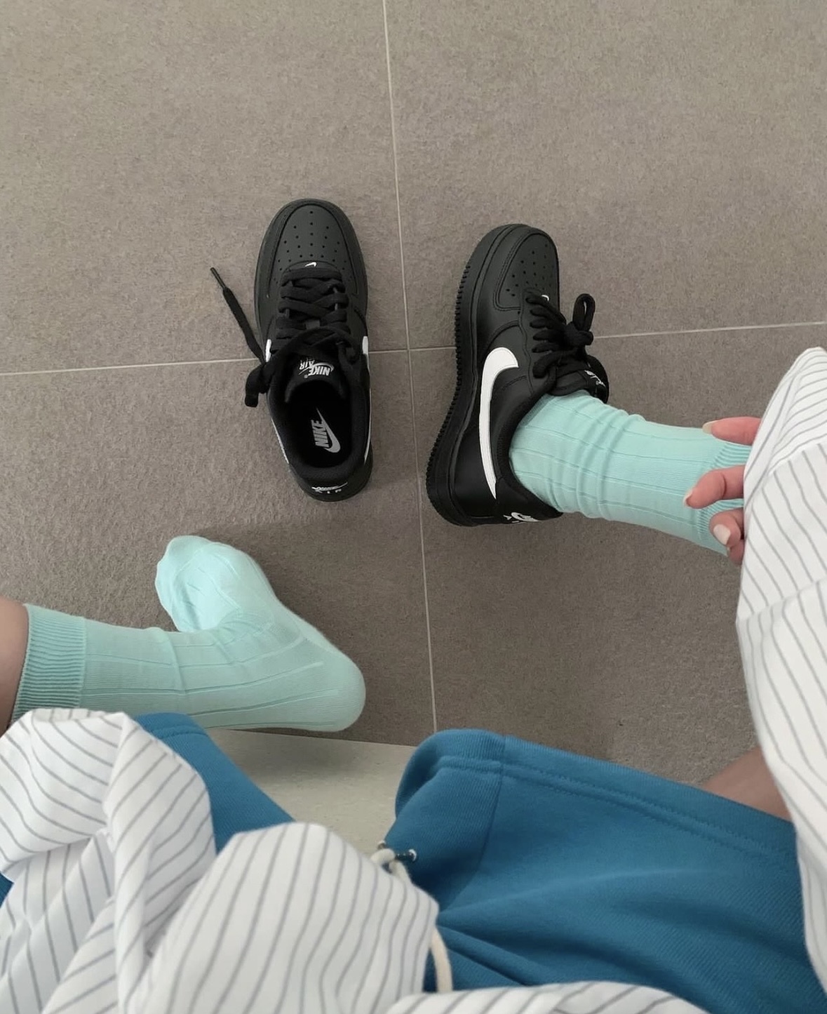 Nike Air Force 1 AF1 全黑白勾勾 全黑 黑色 皮革 男女款 小Ambush FZ0627-010/預購