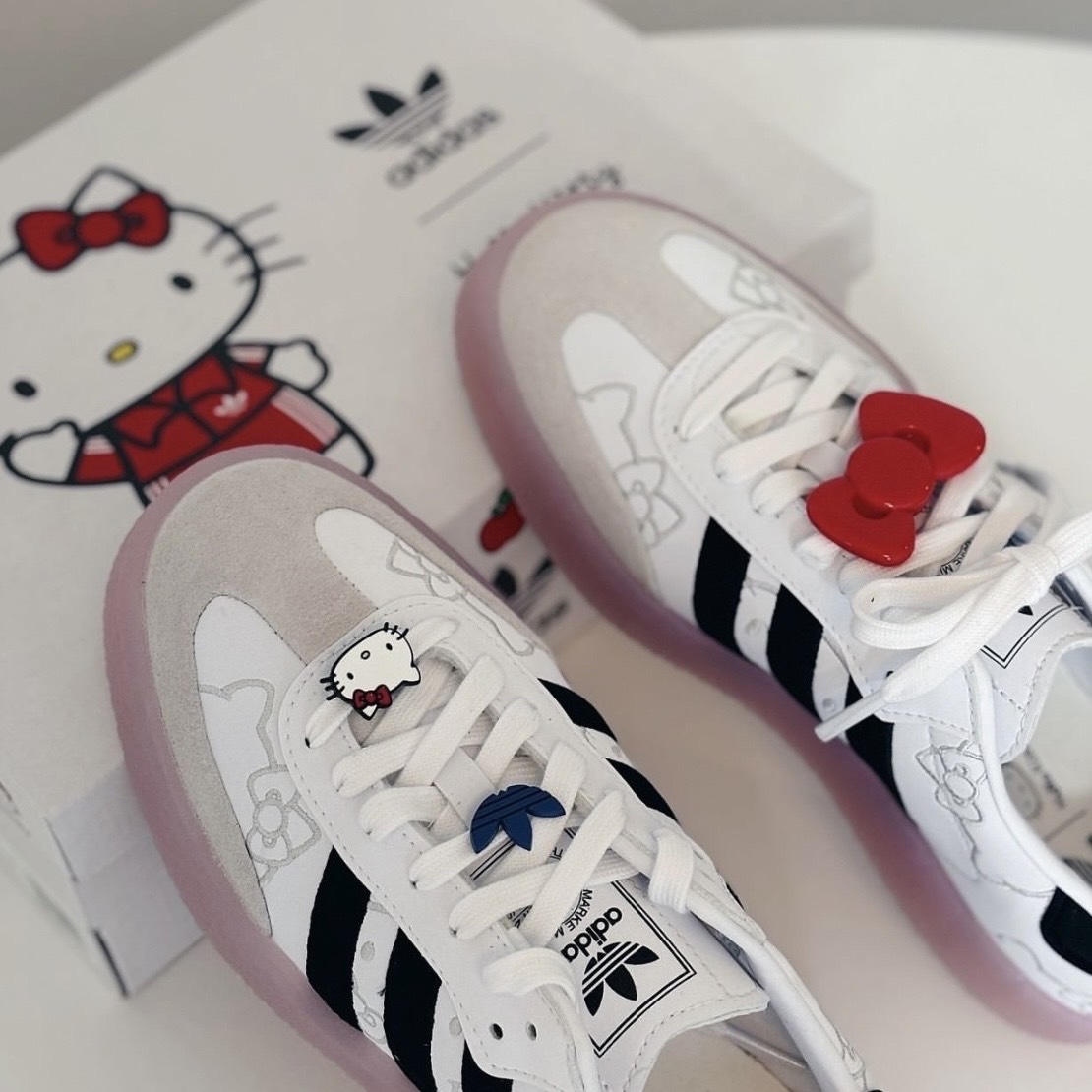 <夢幻聯名💗>Hello Kitty X Adidas originals Samba 三麗鷗聯名