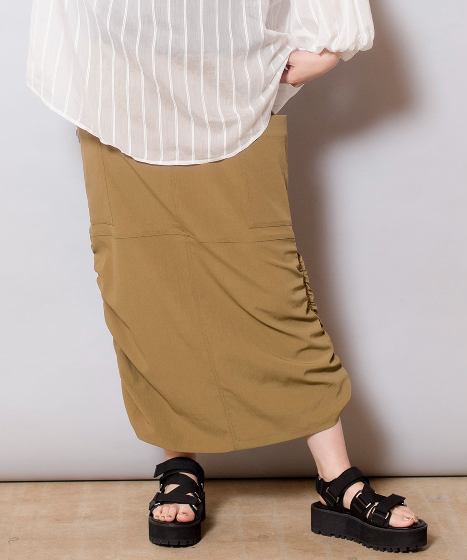 預購 - JP 側邊褶皺Skirt