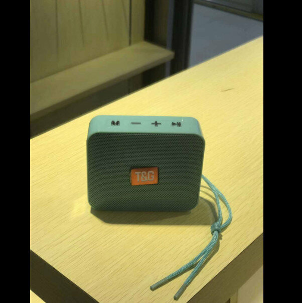 Outdoor portable bluetooth mini subwoofer (green)