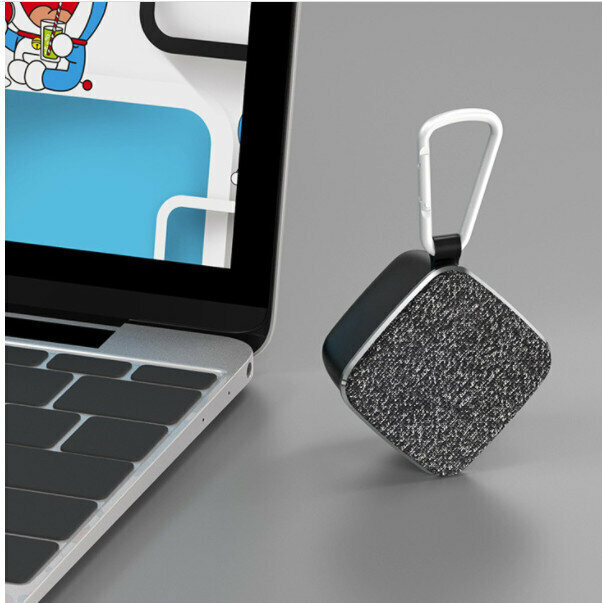 Outdoor bluetooth small speaker (black)