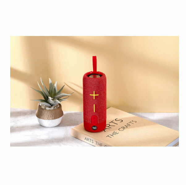Outdoor portable bluetooth speaker (red)