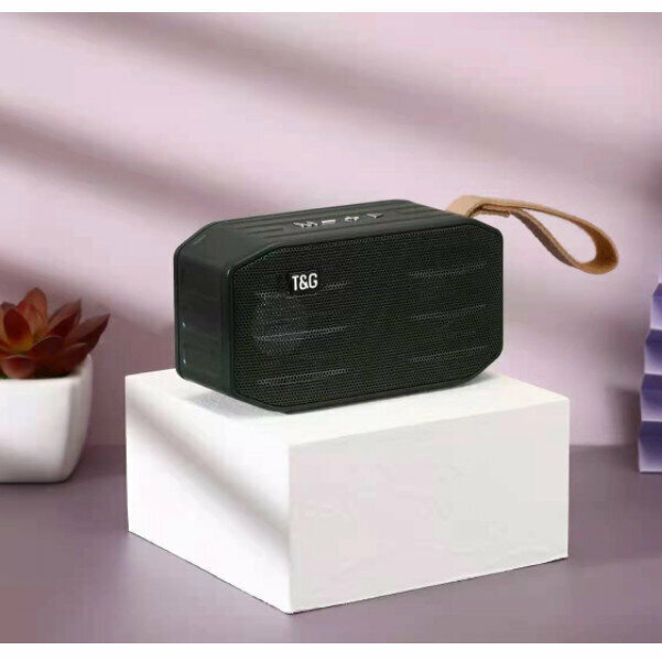 Mini bluetooth speaker (green)