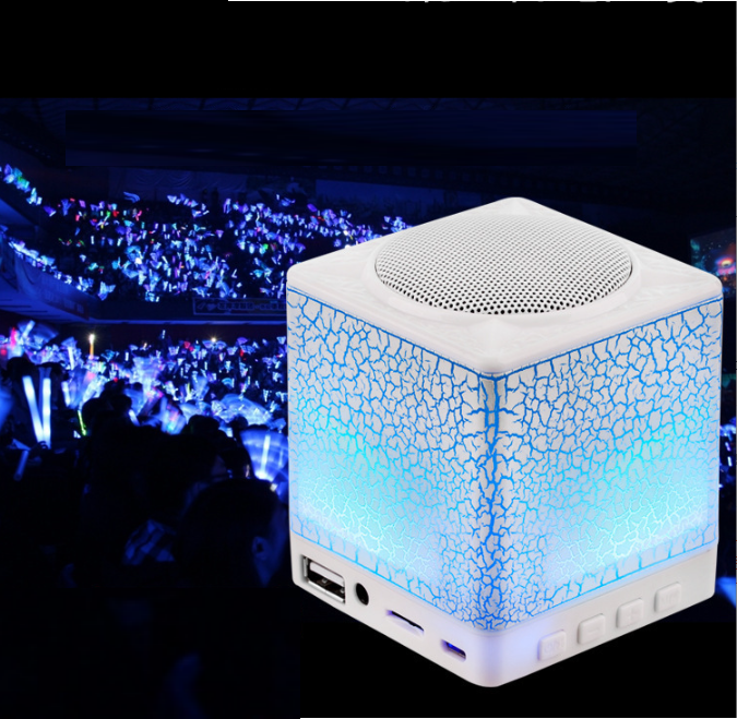 Wireless bluetooth speaker outdoor portable mini speaker