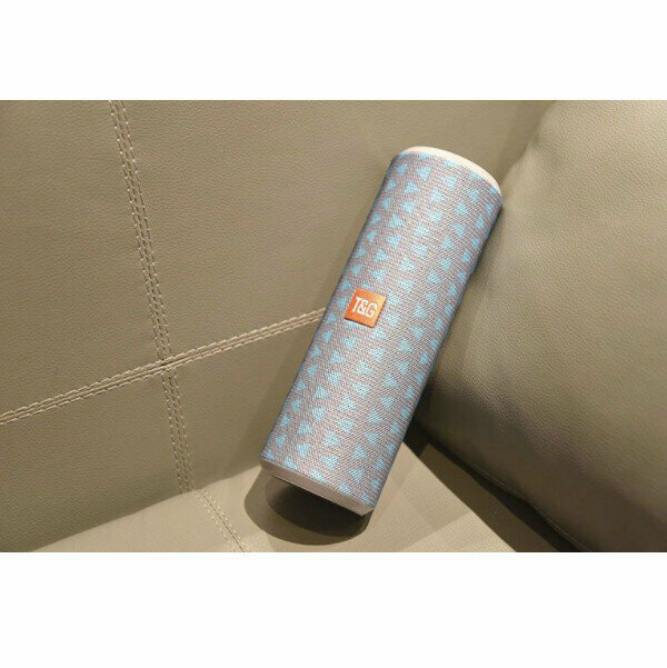 Fabric bluetooth subwoofer (triangular blue)