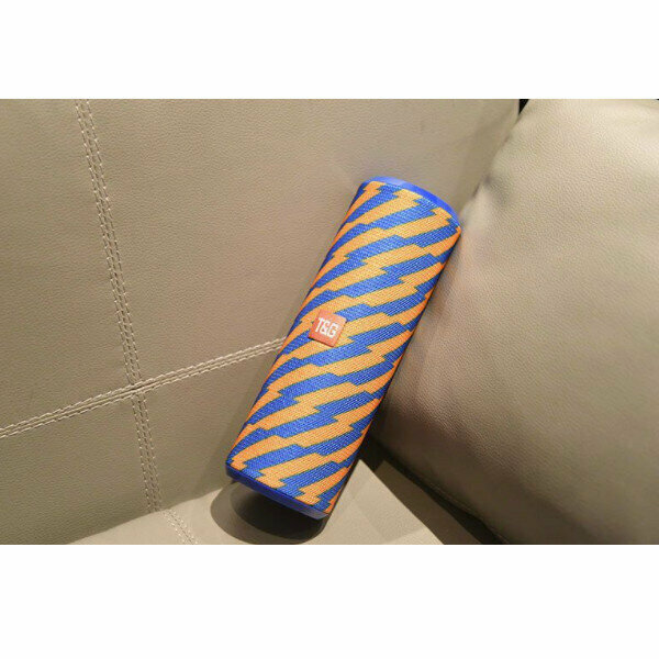 Fabric bluetooth subwoofer (striped blue)