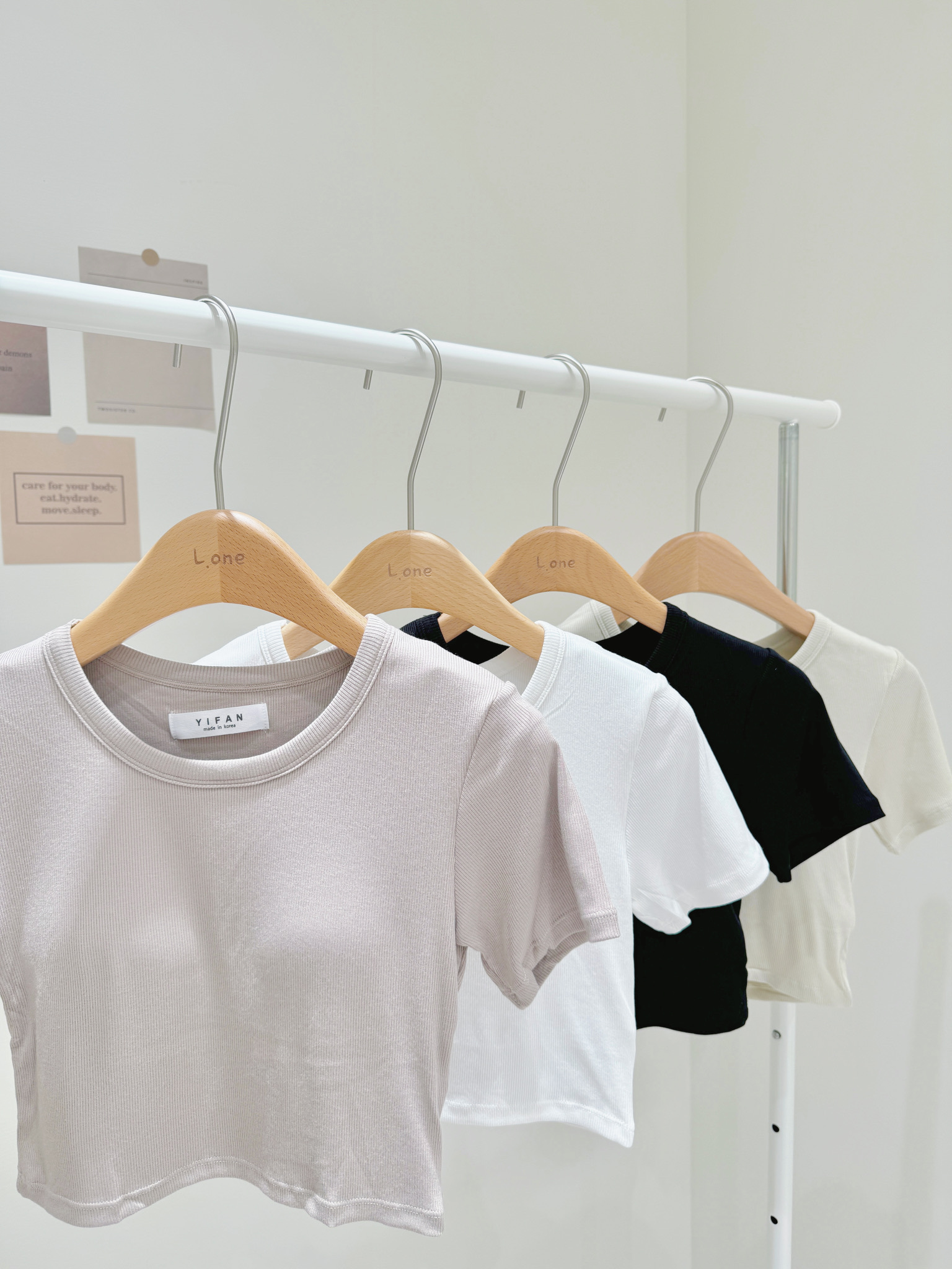 圓領固定杯墊上衣