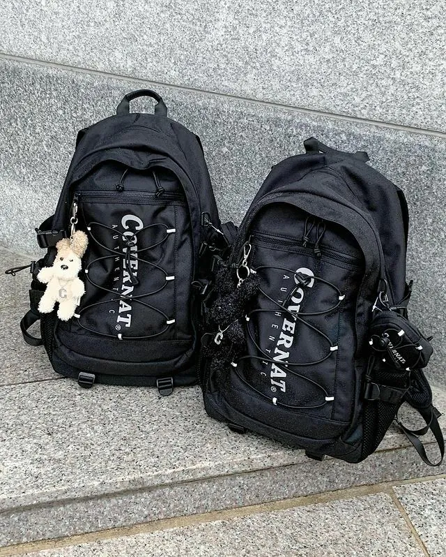 COVERNAT 大容量 BACKPACK 31L (2 Colours)