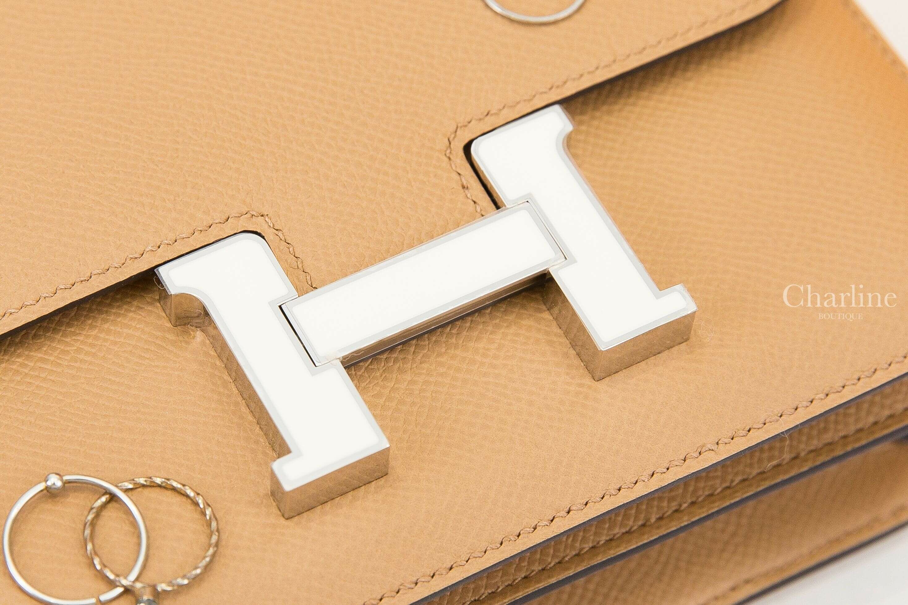 Hermès Mini Constance III 18cm 0M Chai Epsom 馬薩拉茶色珐瑯釦鏡面款