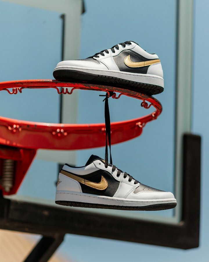 NIKE Air Jordan 1 Low Gold Swoosh AJ1 白黑金勾 553558172