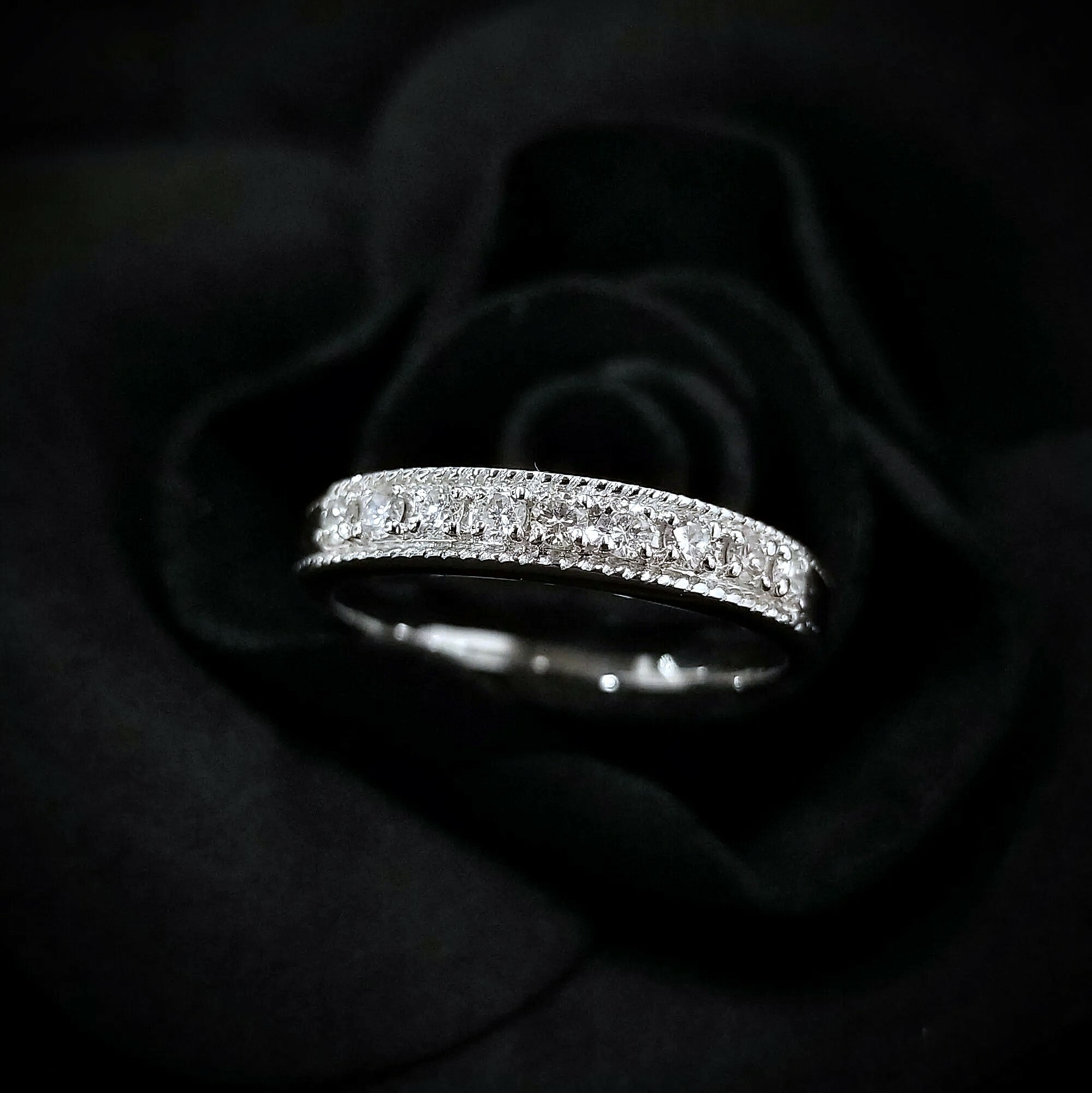 18K White Gold 0.27ct Diamond Ring