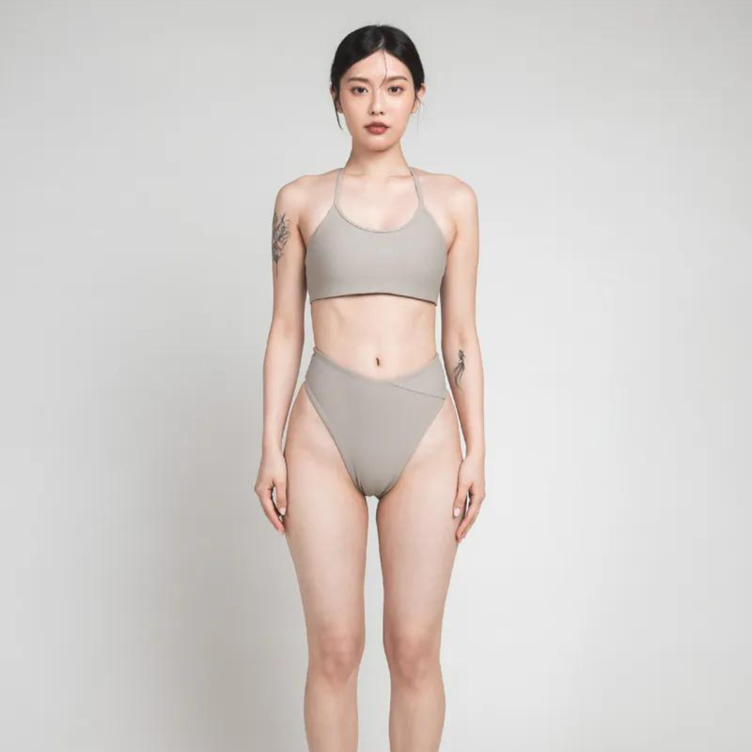 ▲TIMU  運動款 T字調節背心 / 白堊灰 Chalk Gary