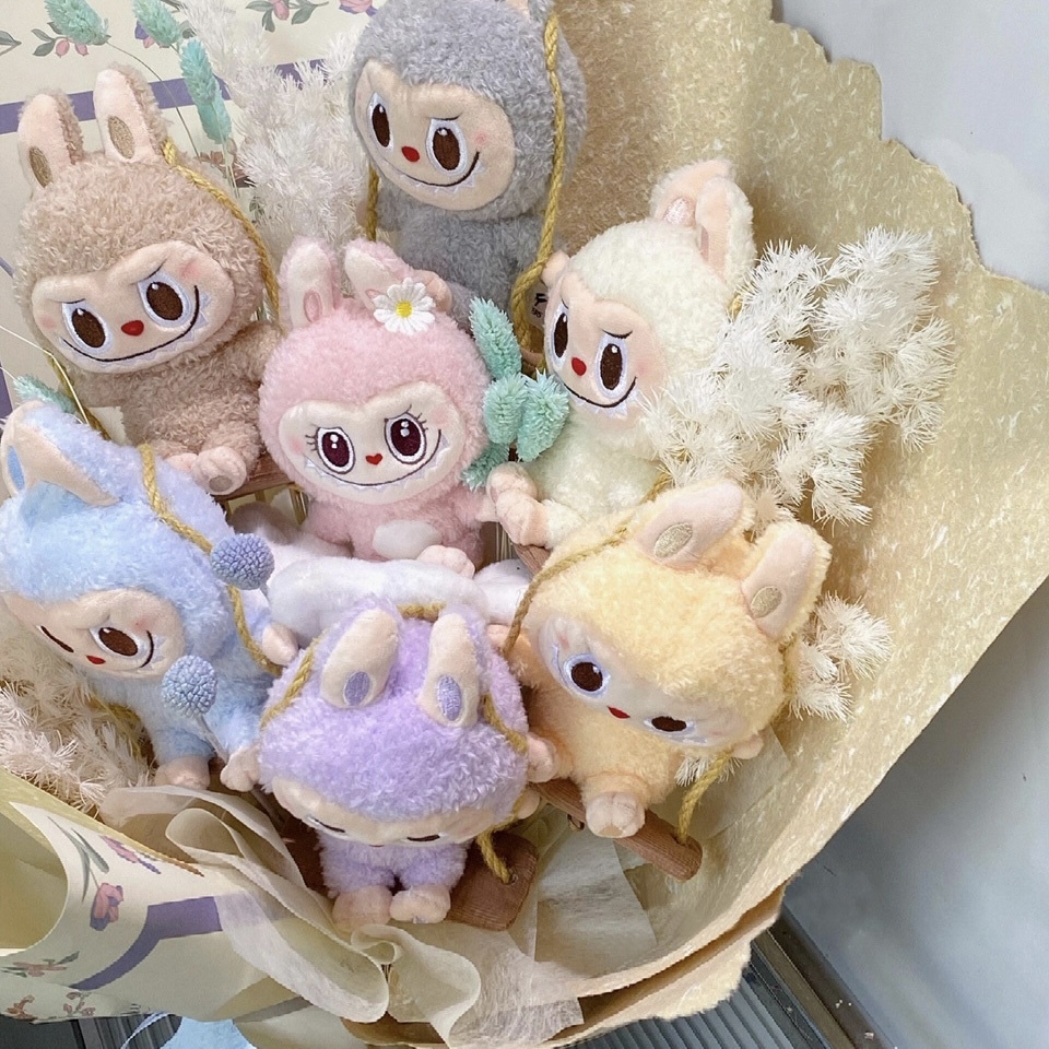 POPMART泡泡瑪特 LABUBU 木工坊系列 盪鞦韆吊飾盲盒 "單盒"絨毛鑰匙圈 七款