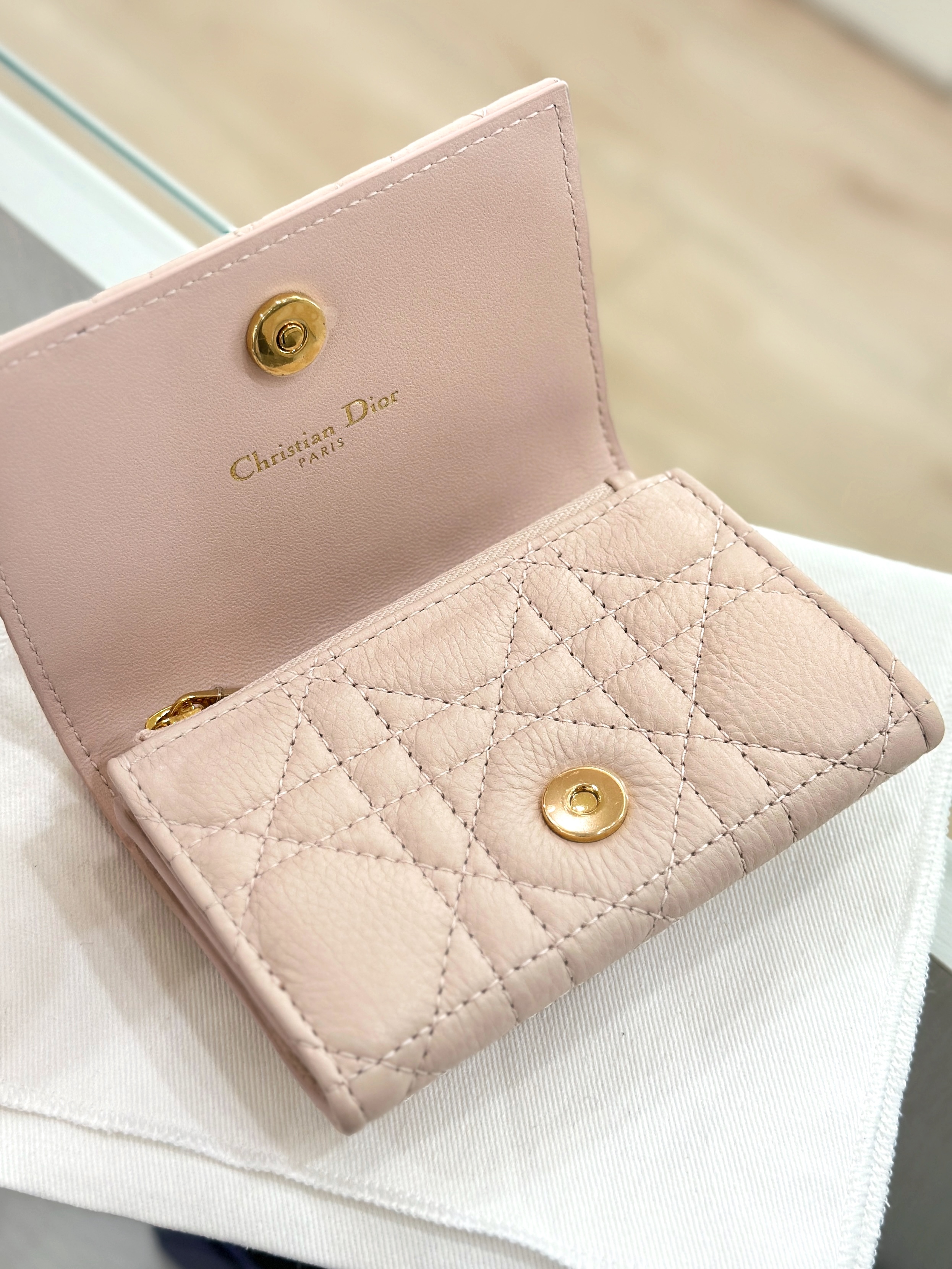 DIOR Caro Glycine Wallet